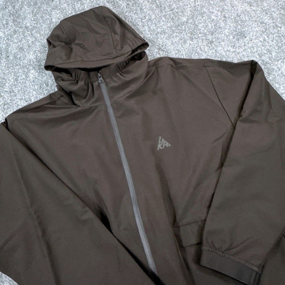 LCKR Teslin Shasta Jacket Mens Small Black Hooded Stretch Reflective‎ NWT